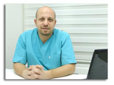 Adnan  Aykan