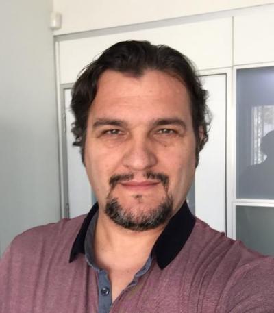ESAD  ZEKİÇ