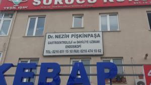 Uzm.Dr. Nezih Pişkinpaşa