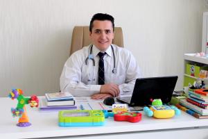 Uzm. Dr. Yaşar Hüseyin Onganlar