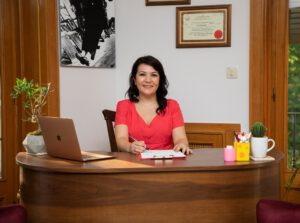 Uzm. Dr. Nazlı KAPUBAĞLI ÇETİN