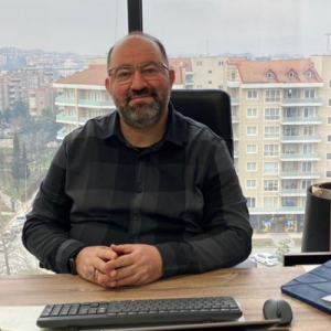 Uzm. Dr. Cüneyt Muammer Özcan