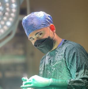 Op. Dr. Emrah IŞIKTEKİN