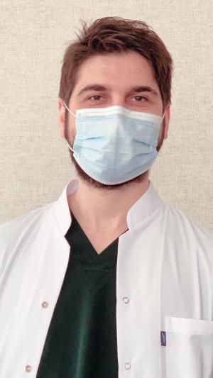 Dt. ASİL ÇELİKTÜRK